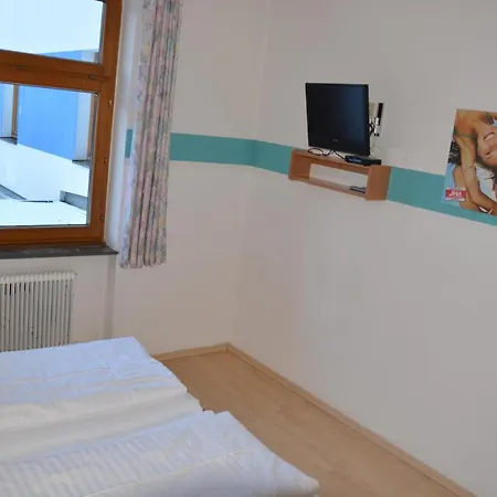 호스텔 Jugendherberge Bad Gastein *